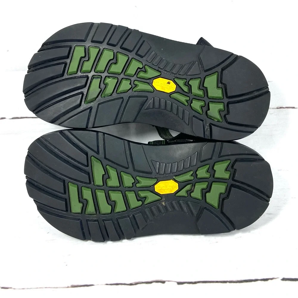 Chaco shoes men’s